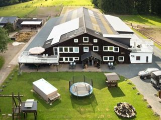 Bauernhof Korbach-Hillershausen Reit- und Ferienanlage Tannenhof tableau 1
